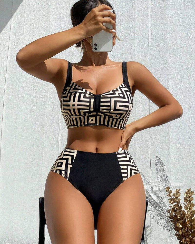 Ulla - Stilvoller Zweiteiliger Gemusterter Bikini