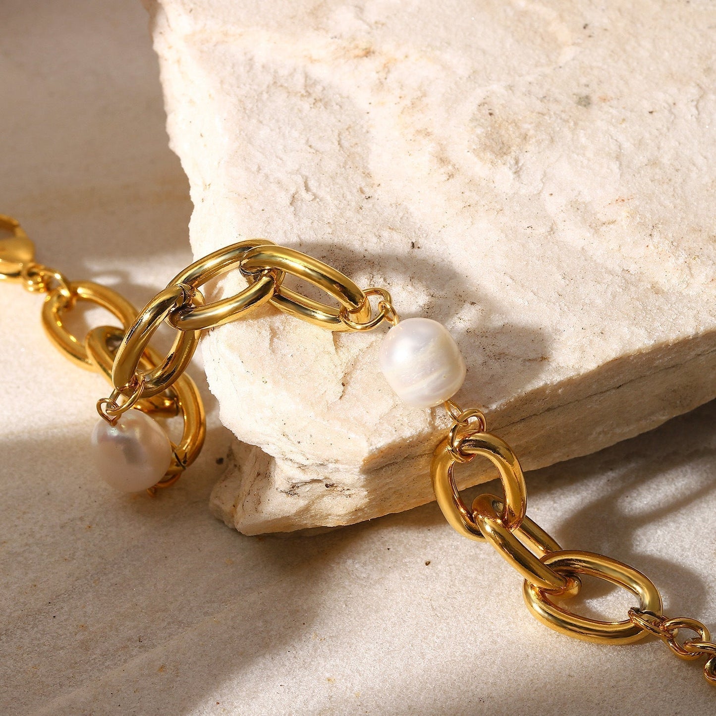 Ysabel™ | Armband chunky mit großen Perlen