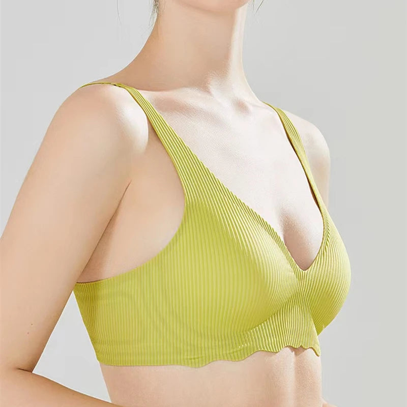 THARAH AURA – Nahtloser BH mit leichter Struktur