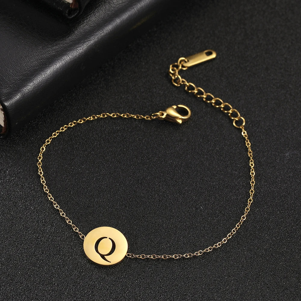 Amara™ | Armband mit Initialen aus Edelstahl