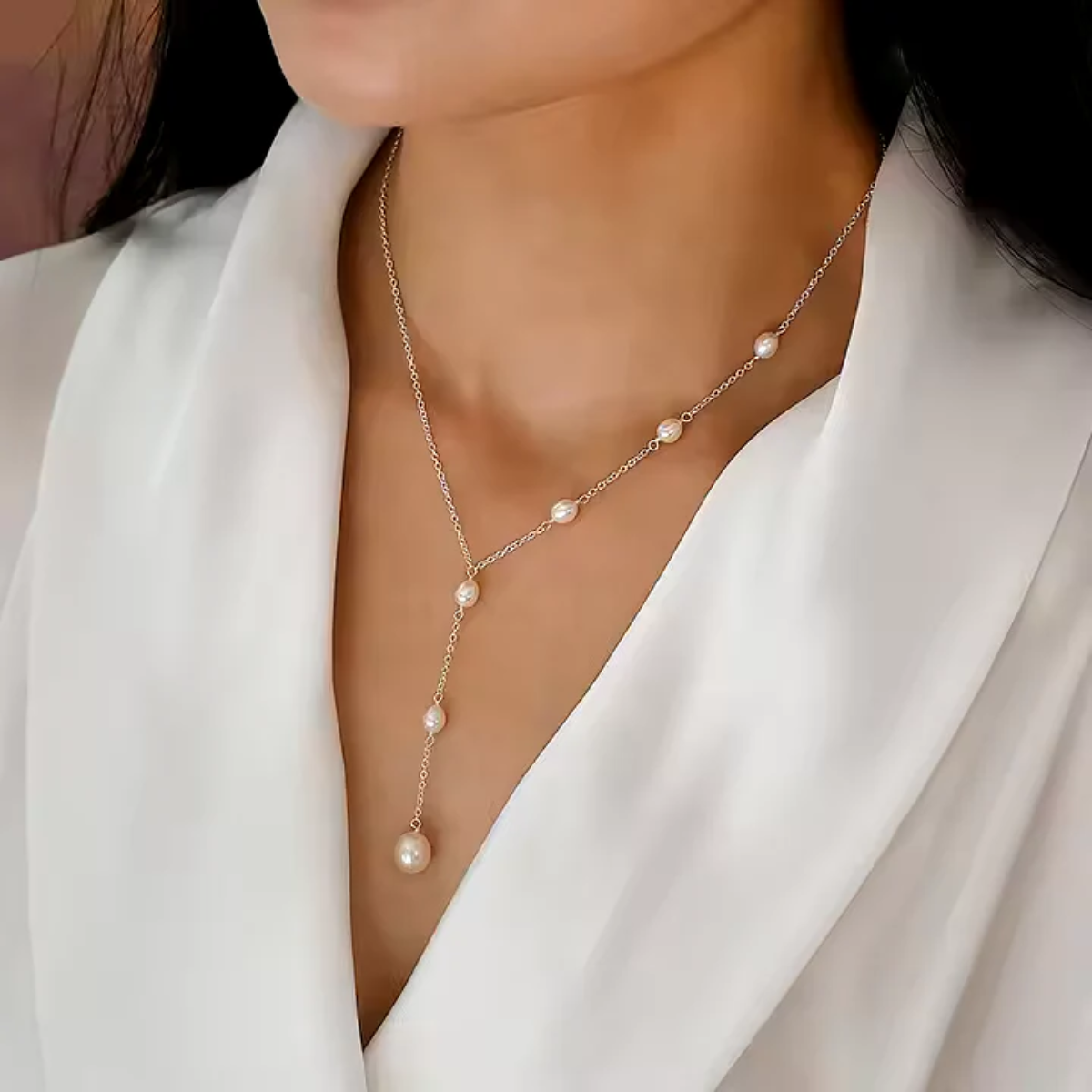 Elegante Rubin Anhänger & Perlen Halskette