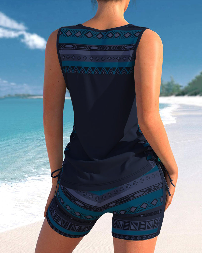 Tankinis mit geometrischem Muster und V-Ausschnitt