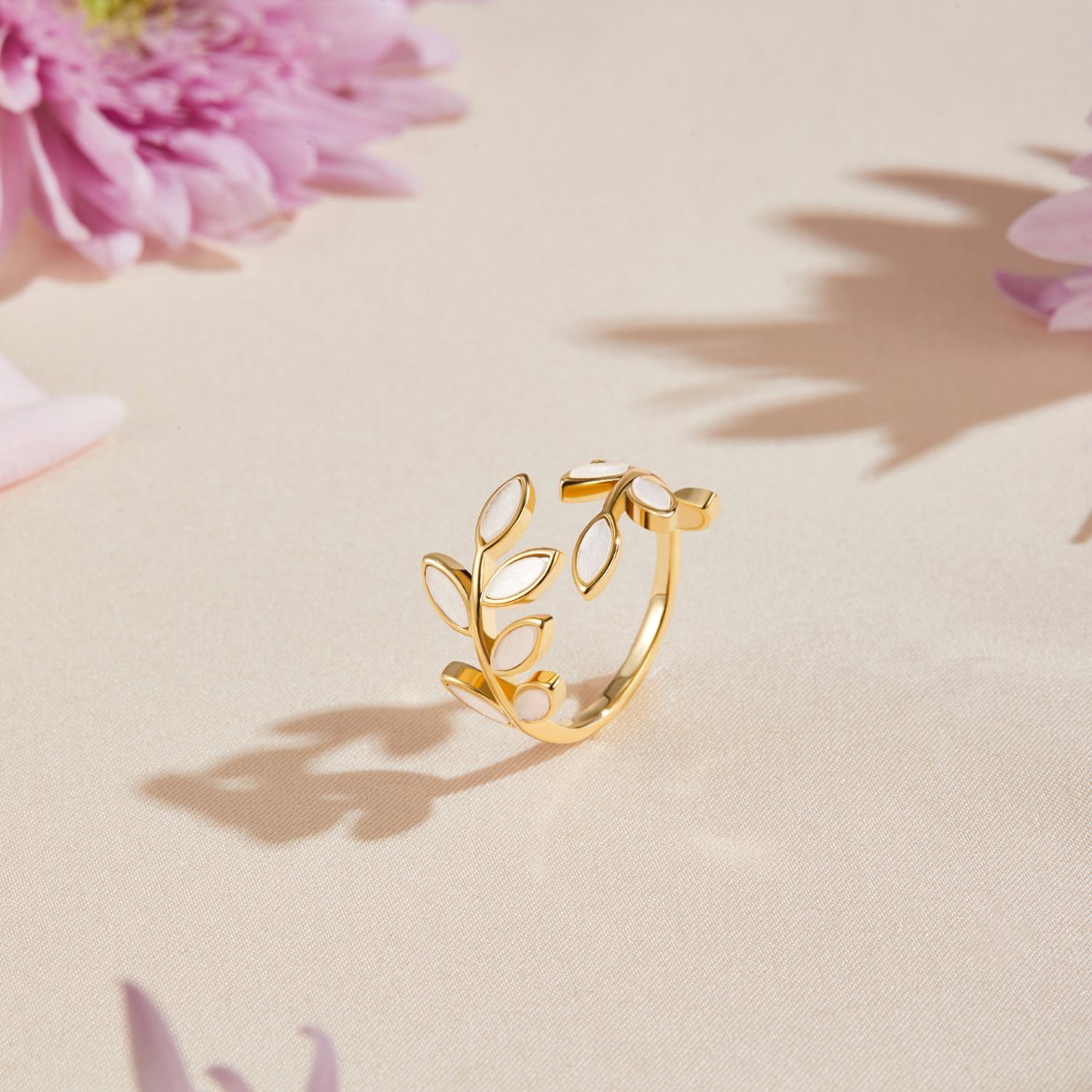 Bague en feuille d'or