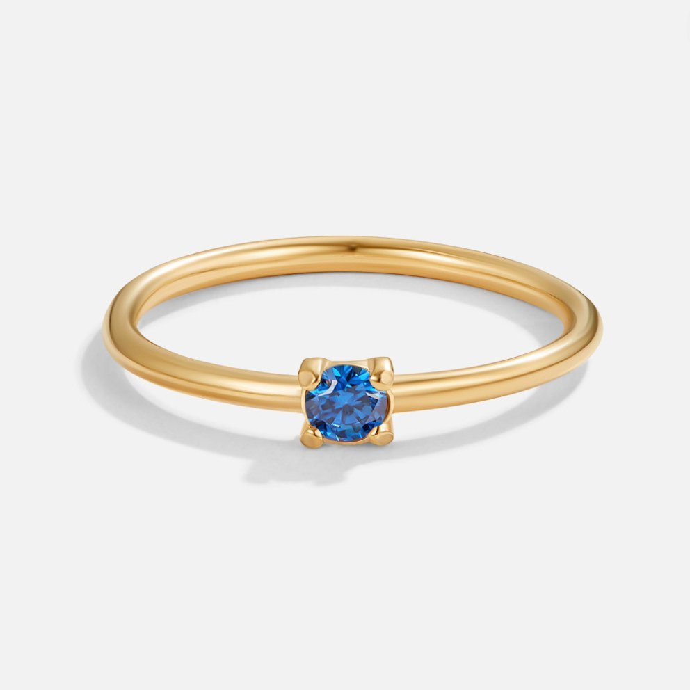Bague en or avec pierre de naissance de septembre