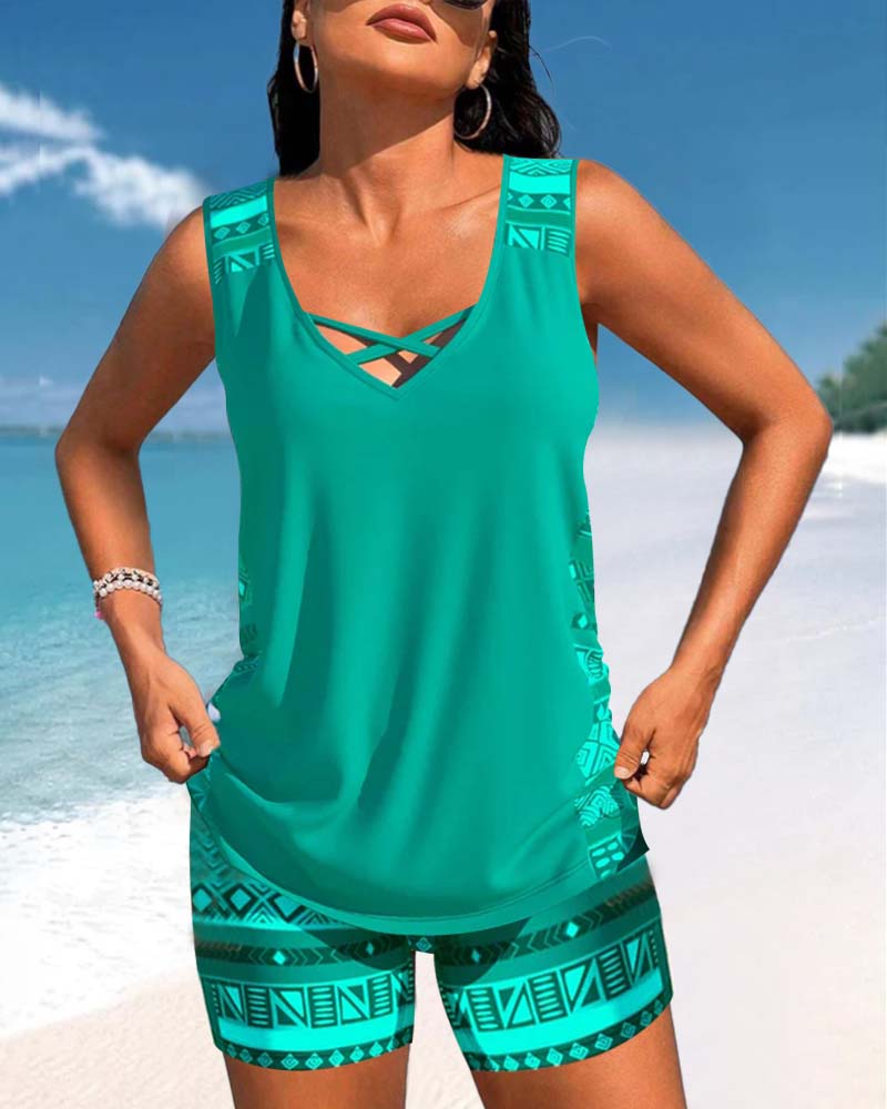 Tankinis mit geometrischem Muster und V-Ausschnitt