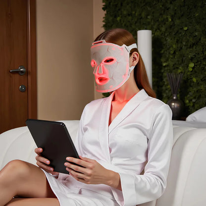 THARAH | Rotlichttherapie Gesichtsmaske