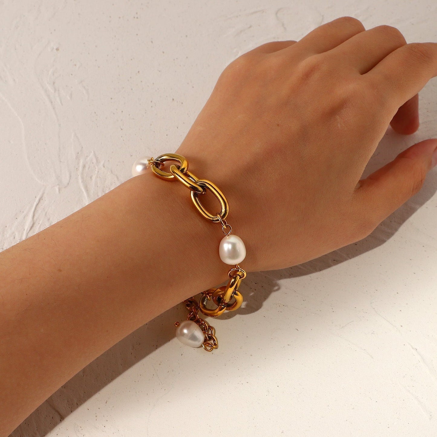 Ysabel™ | Armband chunky mit großen Perlen