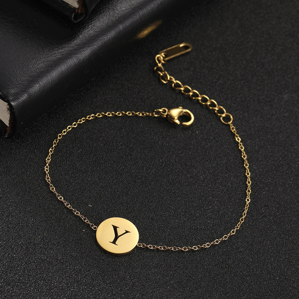 Amara™ | Armband mit Initialen aus Edelstahl
