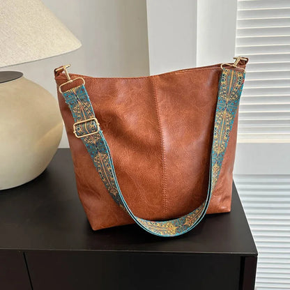 Chelsey | Leder Schultertasche