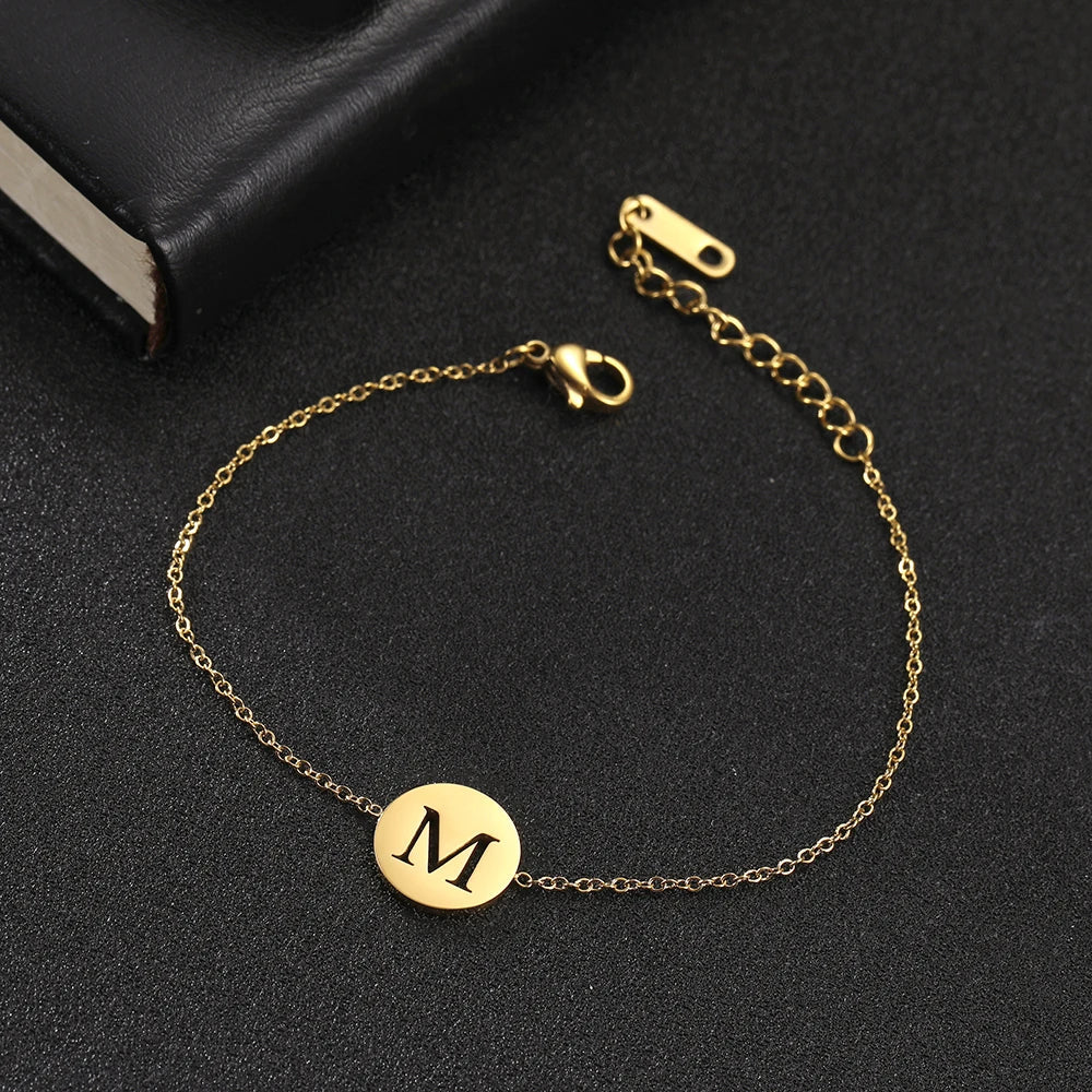 Amara™ | Armband mit Initialen aus Edelstahl