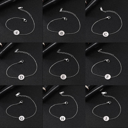 Amara™ | Armband mit Initialen aus Edelstahl