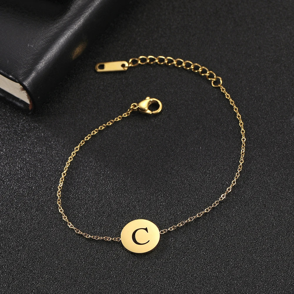 Amara™ | Armband mit Initialen aus Edelstahl