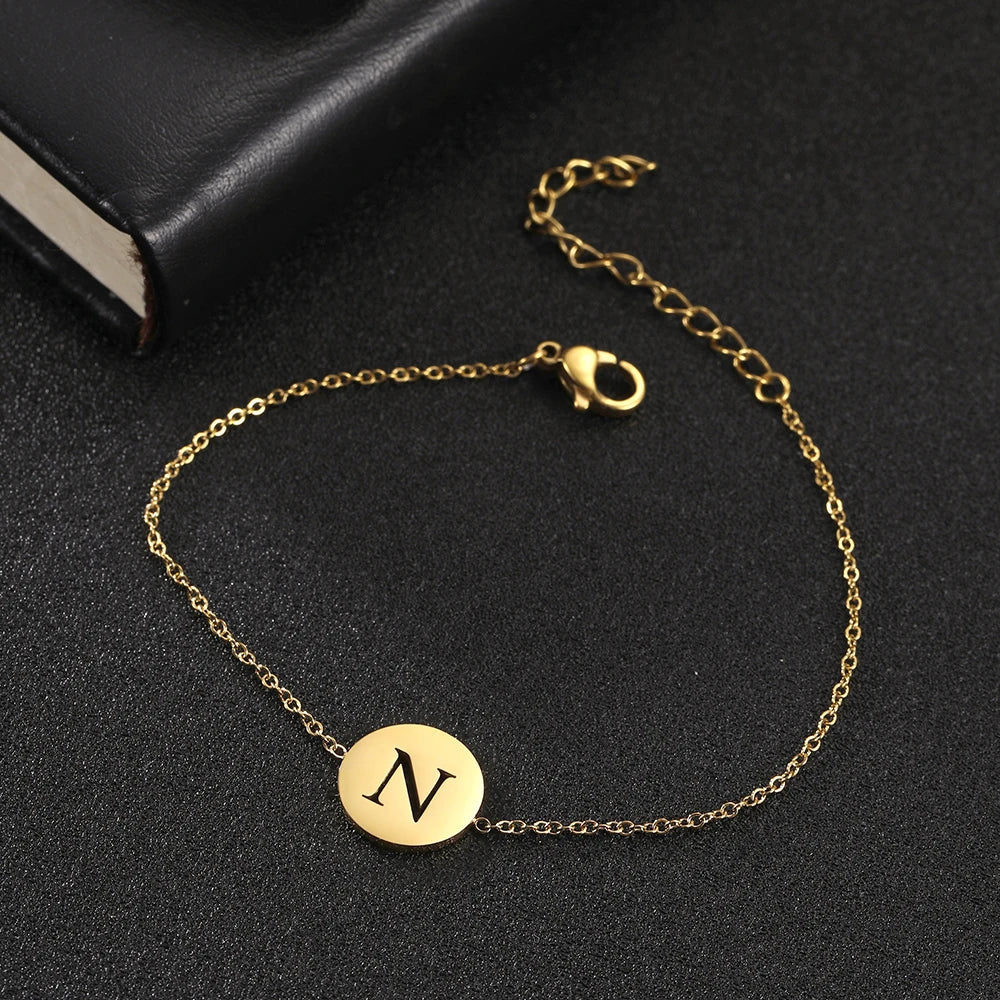 Amara™ | Armband mit Initialen aus Edelstahl