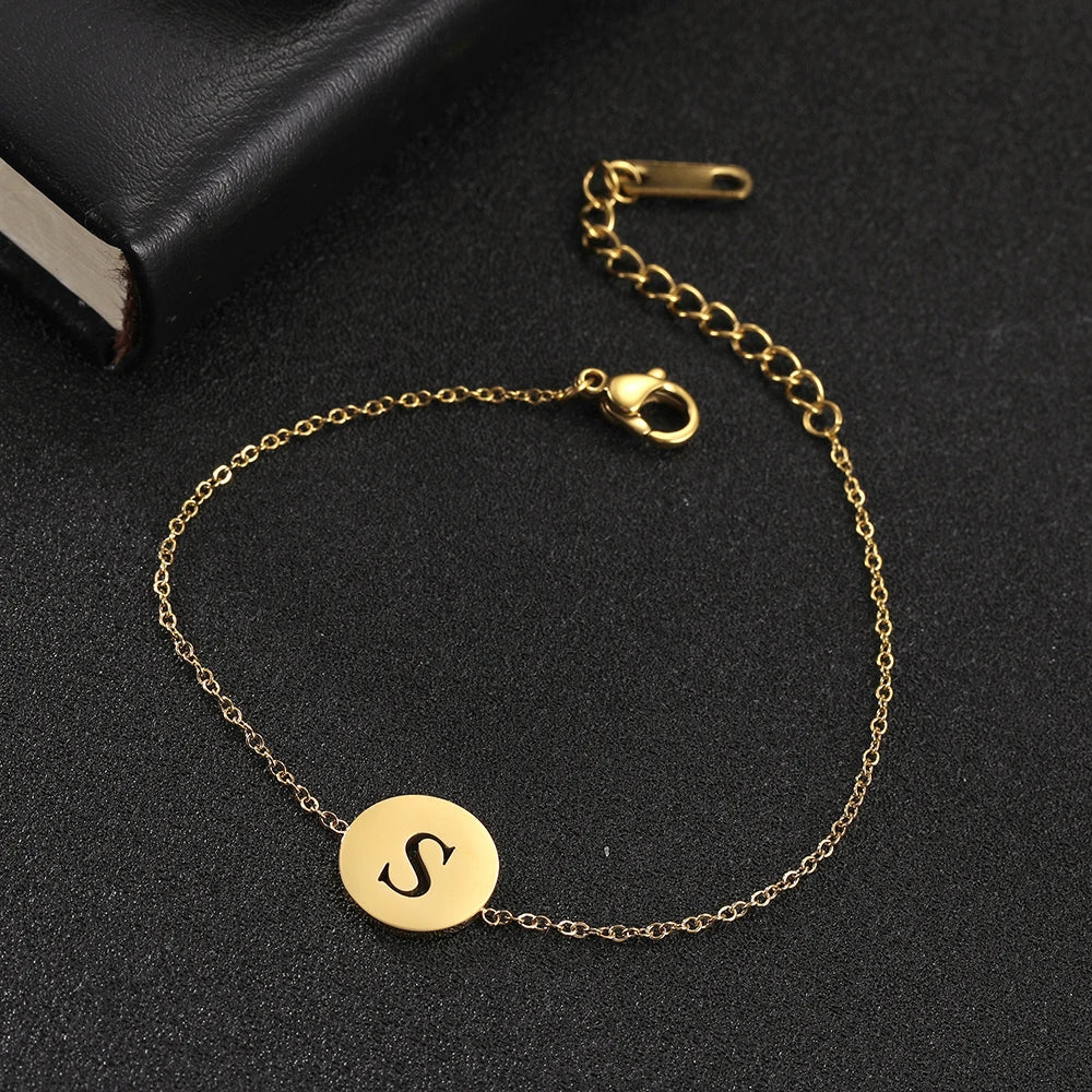 Amara™ | Armband mit Initialen aus Edelstahl