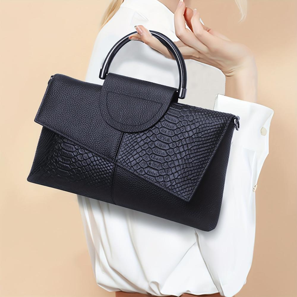 Cassandra | Handtasche Mit Opulentem Krokodilmuster