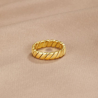 Bague infinie torsadée Calira