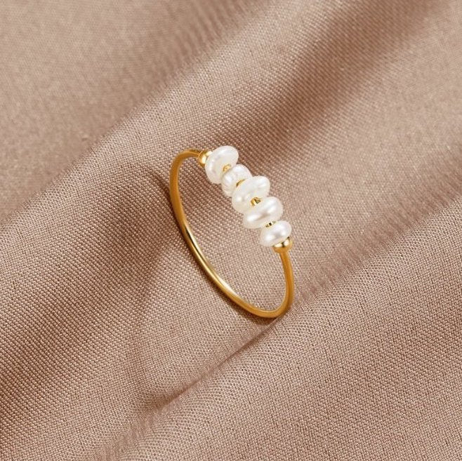 Bague classique en perles d'eau douce