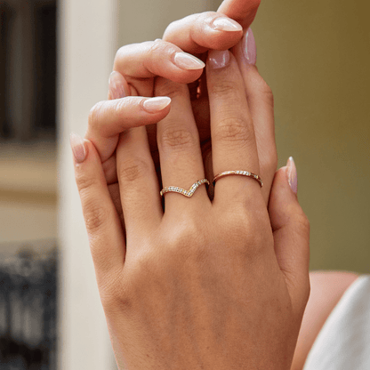 Bague en cristal à couronne d'éternité