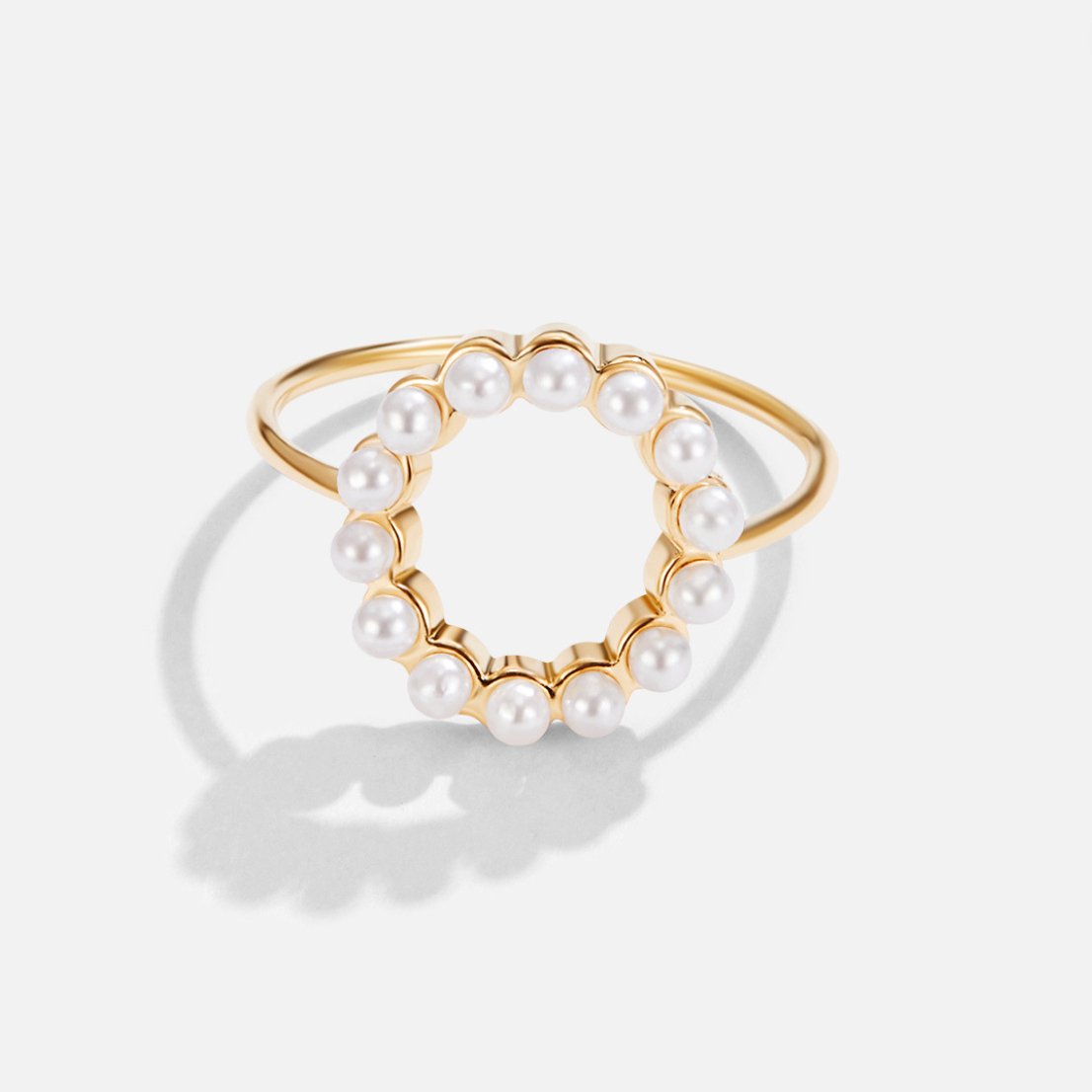 Bague classique Sabrina à perles rondes